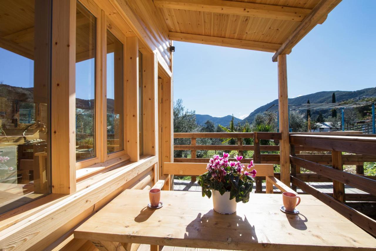 Romantic Tree House Kato Pavliana Bagian luar foto
