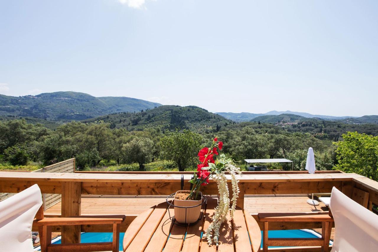 Romantic Tree House Kato Pavliana Bagian luar foto